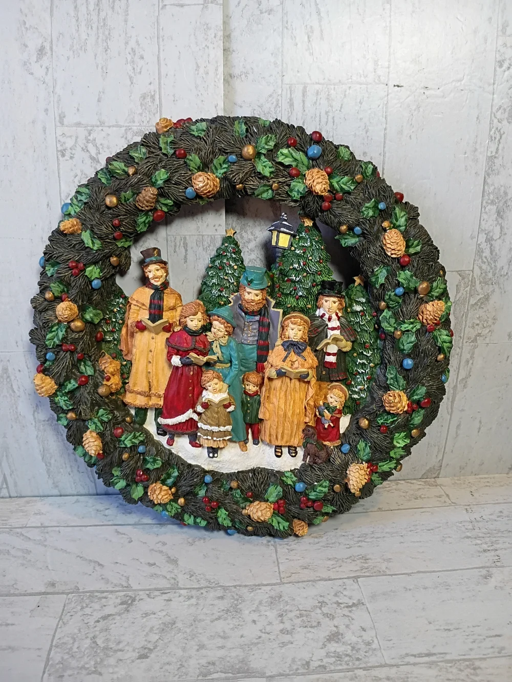 Resin wreath with vintage Christmas carols: traditional Christmas decoration